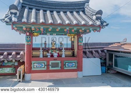 Seosan, South Korea; August 4, 2021: Buddhist Alter At Ganwoldo Island Ganworam Hermitage Seaside Te