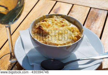 French Caramelized Onion Soup With Croutons And Gruyere Cheesse From Oven