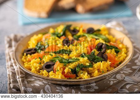 Curry Risotto With Spinach