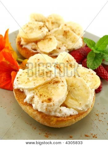 Muz ve Ricotta Muffins