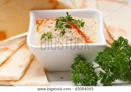 Moutabal Baba Ghanoush bakłażan Dip