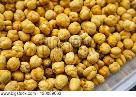 Turkey çorum Salted Chickpeas, Chickpeas Close-up, Yellow Chickpeas,