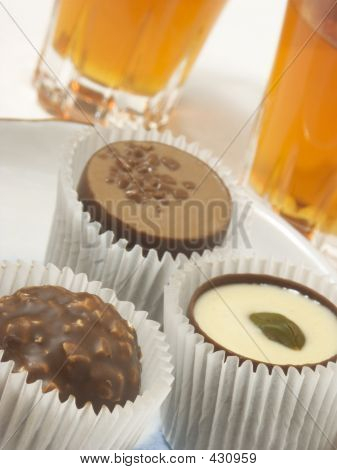 Nakrętka słodycze i alkohol