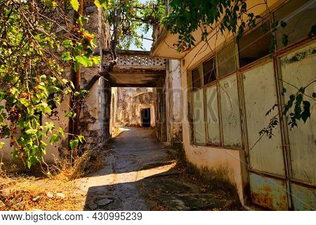 Kalami Abandoned Village On The Greek Island Of Crete