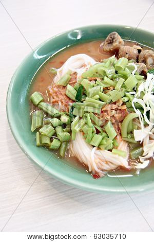Curry Chicken Noodles (khanom Chin).