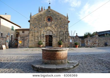 Monteriggioni