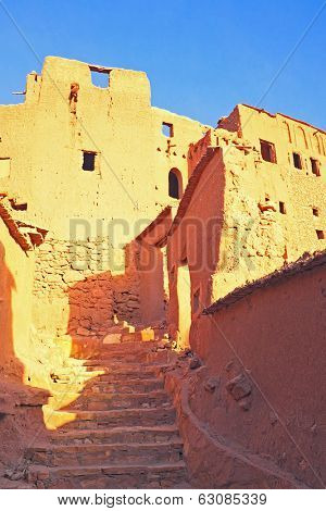 Ait Benhaddou,fortified city, kasbah or ksar, along the former caravan route between Sahara and Marrakesh in present day Morocco. It is situated in Souss Massa Draa on a hill along the Ounila River.