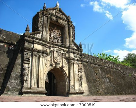 Fort santiago kapu bejáratánál