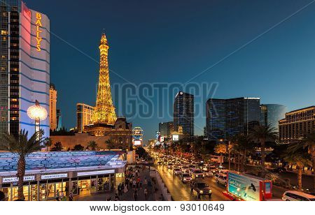 LAS VEGAS, NV - MARC 26: World famous Vegas Strip in Las Vegas, NV at night on March 26, 2015