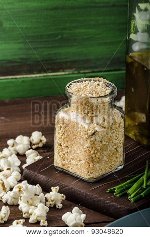 Homemade Breadcrumbs