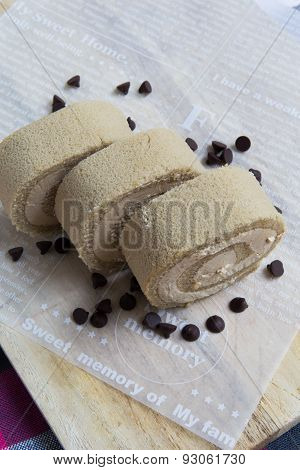 Coffee And Chocolate Roll Cake
