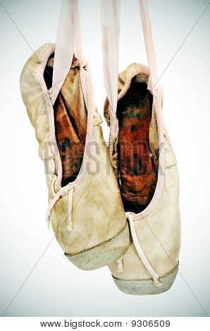 Vecchie scarpe da punta