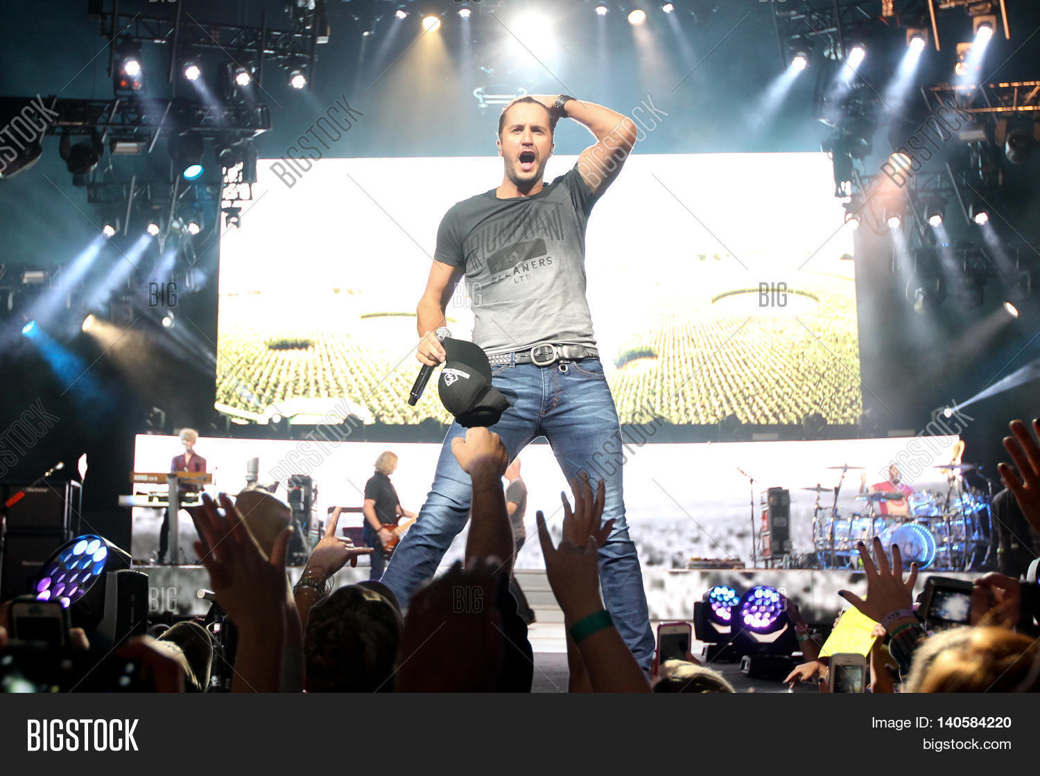 HARTFORD, CTSEP 13 Image & Photo (Free Trial) Bigstock