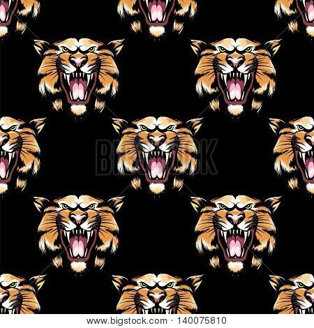 Seamless pattern with hand drawn tiger head on black background. Vector illustration