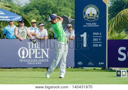 CHONBURI - DECEMBER 13 : Shingo Katayama of Japan player in Thailand Golf Championship 2015 at Amata Spring Country Club on December 13 2015 in Chonburi Thailand.