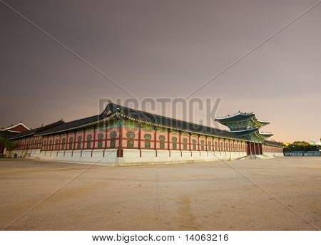 Merkintä Gate Gyeongbokgung yö taivutettu