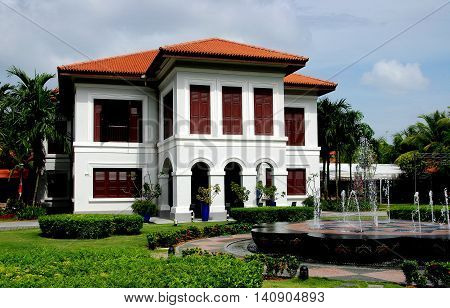 Singapore - December 17 2007: The Palladian style 1840 Malay Heritage Centre originally the royal residence of the Sultans of Johore the Istana Kampong Glam