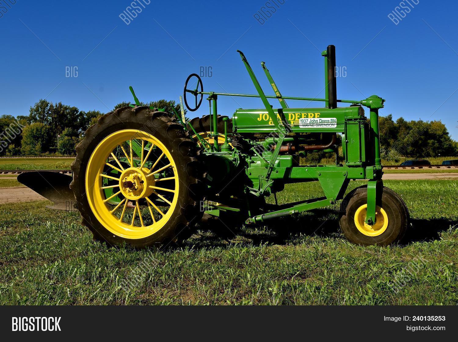 Dalton, Minnesota, Image & Photo (Free Trial) Bigstock