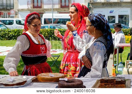 Viana Do Castelo, Portugal - May 5, 2018 : Preparations For The Feast Of Roses Vila Franca Do Lima ,