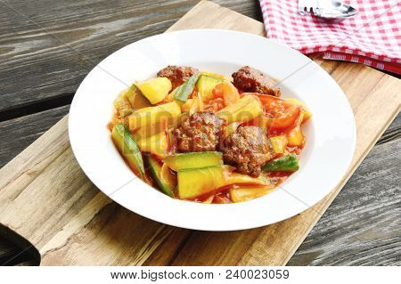 Sweet And Sour Sauce Mixed Vegetable Fried With Seasoning Minced Pork. (thai Name Is  Pt Bprieow Waa