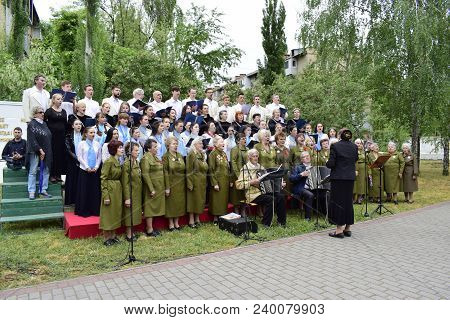 Ukraine, Kiev - 05.9.2016: People Celebrate The Day Of Victory In The Streets Of The City, A Militar