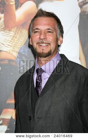 LOS ANGELES - OCT 3: Kenny Loggins Ankunft bei der Premiere von 