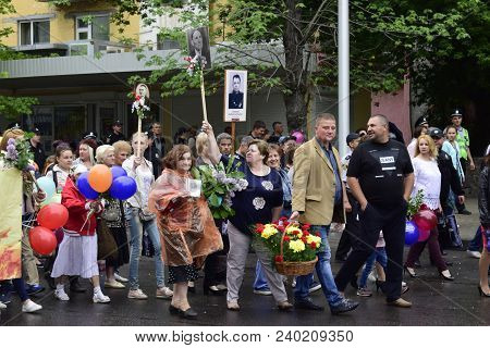 Ukraine, Kiev - 05.9.2016: People Celebrate The Day Of Victory In The Streets Of The City, A Militar
