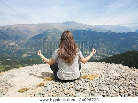 Meditere