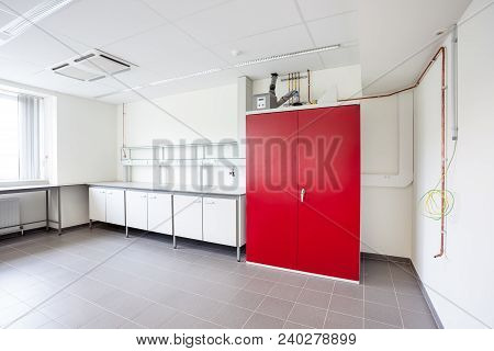 Safety Gas Cylinder Cabinets For Indoor Storage For Lab