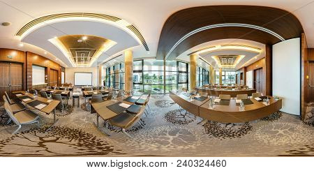 Minsk, Belarus - July, 2017: Full Seamless Panorama 360 Angle Degrees View In Interior Of Luxury Emp