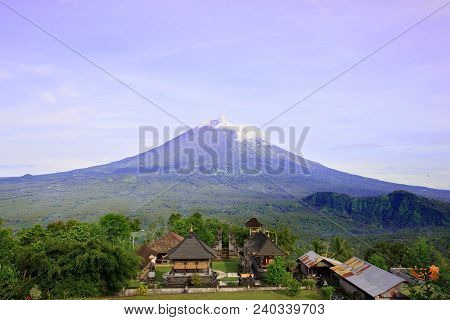 Pura Lempuyang Temple With Mount Agung In The Background In Bali, Indonesia