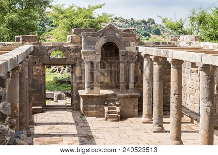 Remains Of An Ancient Synagogue In The Ruins Of Ancient Jewish Settlement Umm El Kanatir - Mother Ar
