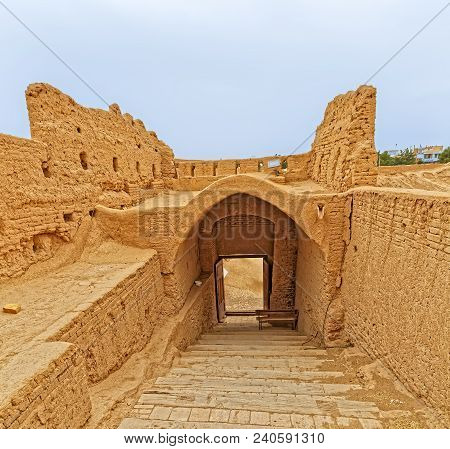 Meybod, Iran - May 6, 2015: One Of The Ruined Buildings Of The Narin Castle And Fort Built Some 2, 0