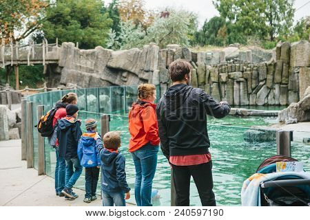 Prague, Czech Republic 24 September 2017: Family Or Group Of People With Children In Zoo. Children W