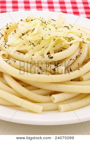 Köstliche italienische Bucatini