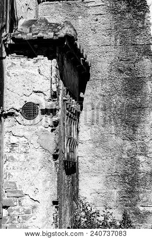 Ancient Ruined Building With Iron Scaffolding Ancient Textile Factory In Lisbon