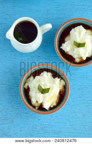 Bubur Sumsum, Rice Porridge With Palm Sugar Sauce