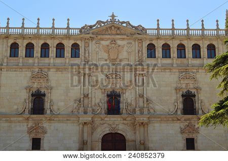 Beautiful Front Facade Of The University Of Alcala De Henares. Architecture Travel History. May 5, 2