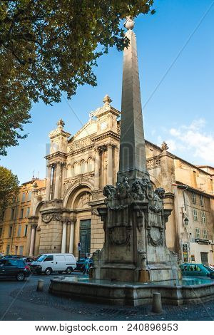 Aix-en-provence, France - October 9, 2009: Fountain Des Precheurs In Front Of Madeleine Church Or Eg