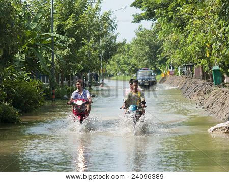 2011 Ayuttaya, 태국 우기