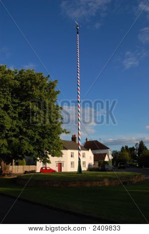 Welford Maypole