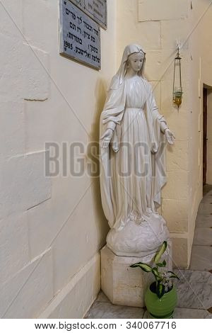 Jerusalem, Israel, December 07, 2019 : The Marble Statue In Interior Of The Our Lady Of The Ark Of T