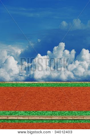 Himlen över taket till ett buddhistiskt tempel