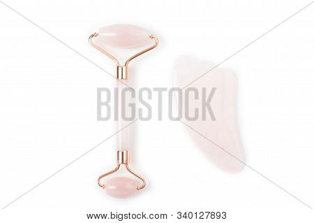Jade Roller. Jade Face Roller For Beauty Facial Massage Therapy