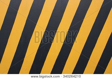 Warning Signs, Black And Yellow Bars - Images