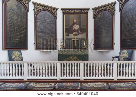 Boston, Usa - Sep 12, 2017: Inside The Famous Old North Church In Boston. Old North Church, At 193 S