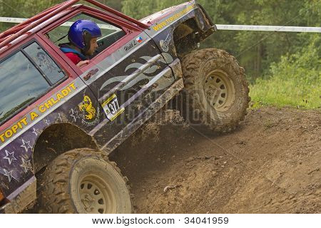 Off-road bil blade stejle skråning