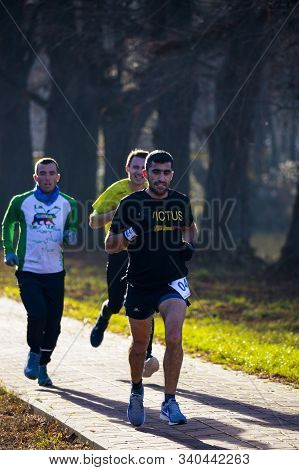 15-dec 2019 Semi-marathon Competition In Romania, Arges, Pitesti (pe Arges Jos) 5Th Edition.