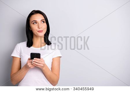 Portrait Of Her She Nice-looking Attractive Lovely Charming Winsome Lovable Shine Cheerful Cheery Dr