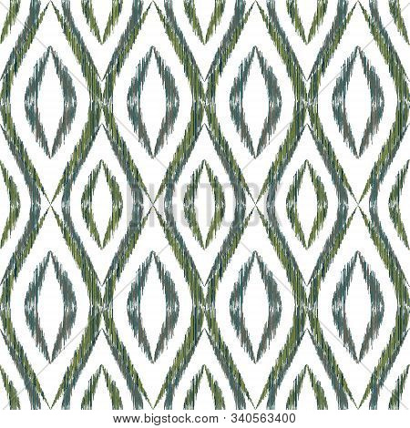 Ikat Ogee Seamless Vector Pattern Illustration. Ethnic Fabric Print Geometric Ikat Pattern. Cool Oge